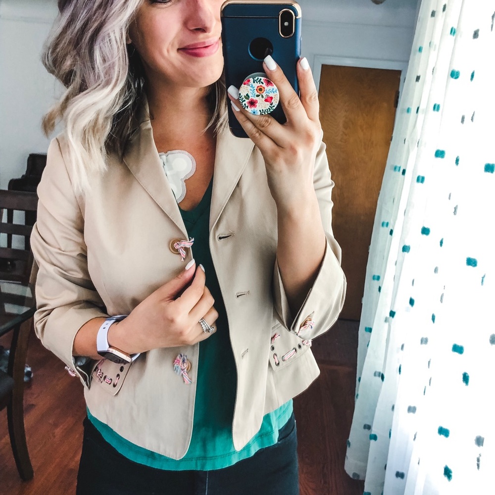 BCBGMAXAZRIA Camel Khaki Blazer Small